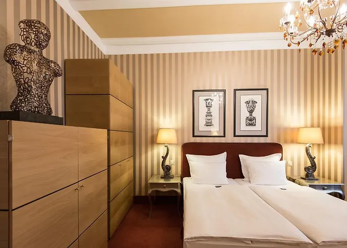Romantik Smolka 4* Hamburgo